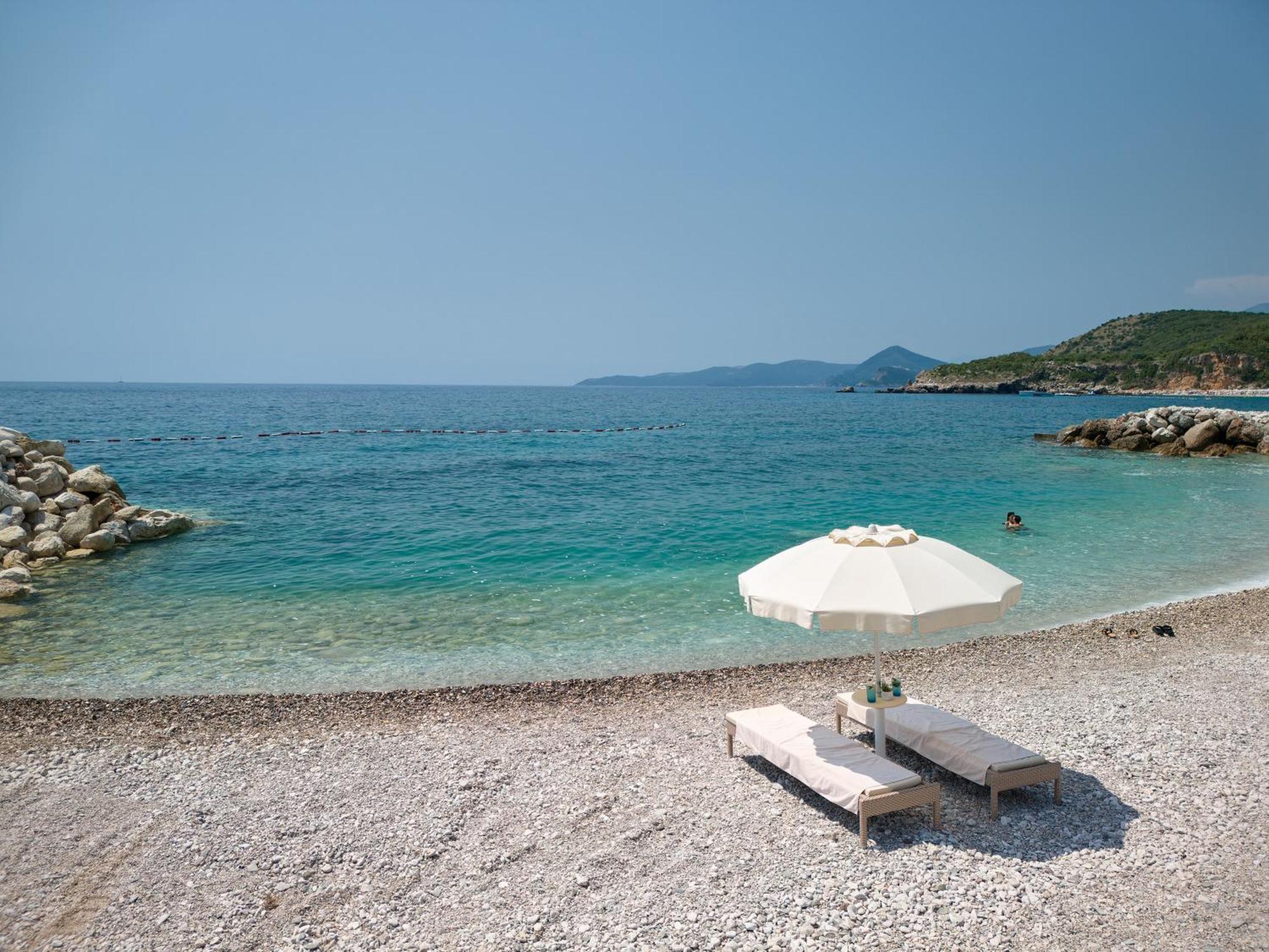 Ananti Resort, Residences & Beach Club - The Leading Hotels Of The World Ilha Sveti Stefan Exterior foto